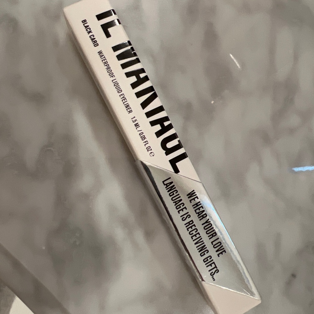 New I’ll Makiage waterprrof liquid eyeliner black card